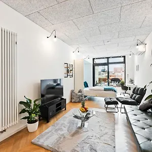 lit-living-luxus-loft-box-spring-netflix-bbq-panorama.frankfurtammainhotels.com/